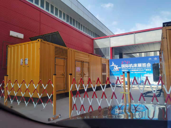 平阴出租发电机-柴油发电机和汽油发电机哪个更好一些？