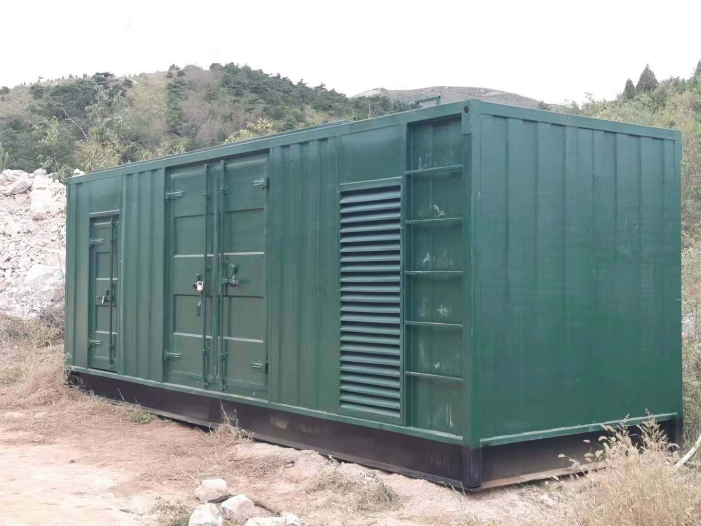 平阴提供一份详细的柴油发电机组保养日程表