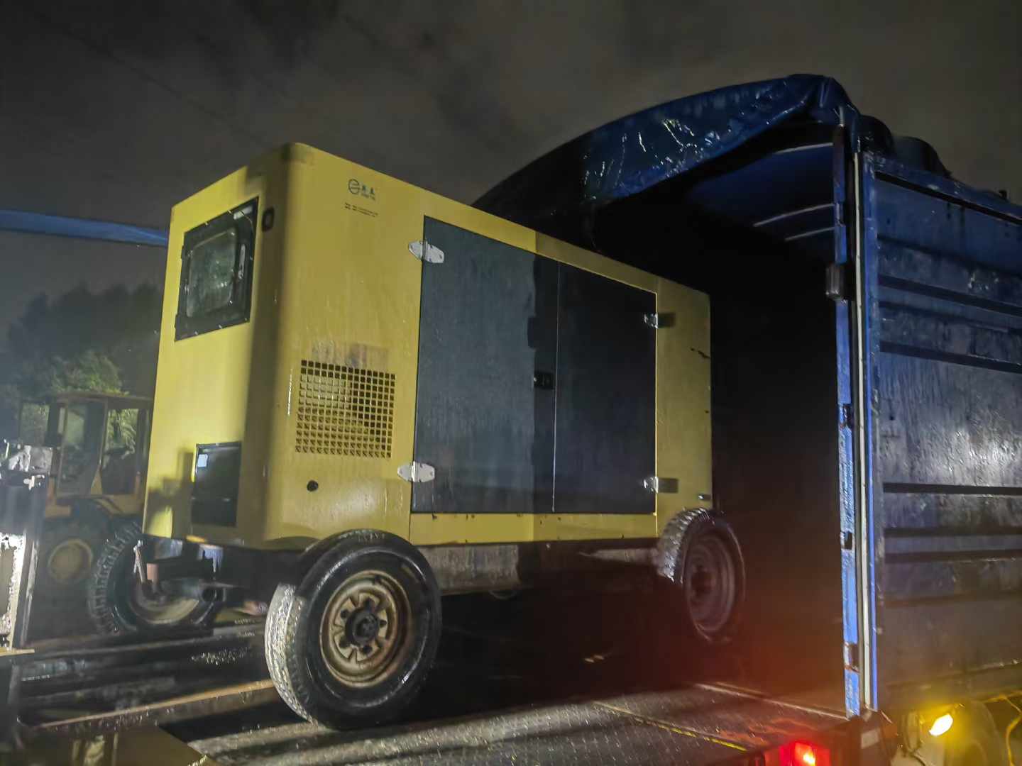 平阴如何根据负载特性选择合适的柴油发电机？