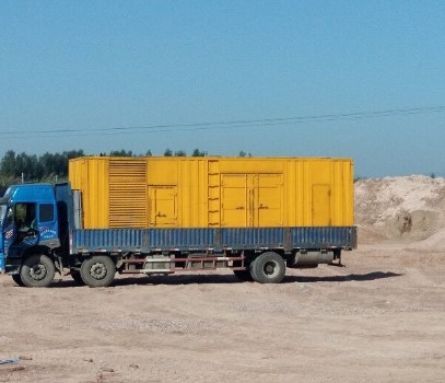 平阴发电机出租如何判断柴油发电机冷却液是否需要更换？