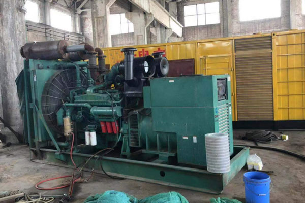 平阴发电机组的空气滤清器应该如何保养？