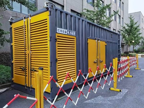 平阴如何使用转速表检查发动机的转速？