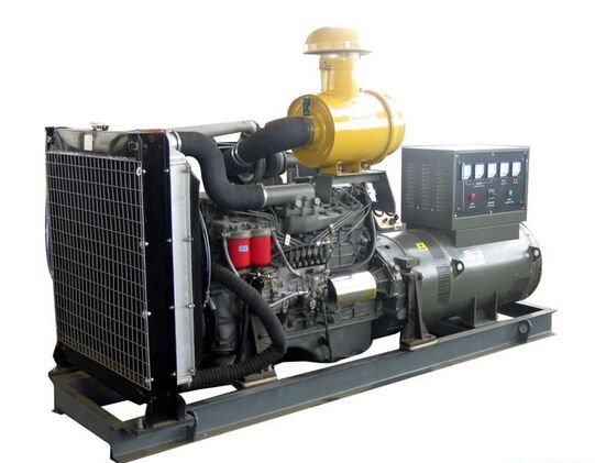 平阴汽油发电机组冬季保养时，燃油系统需要注意什么？