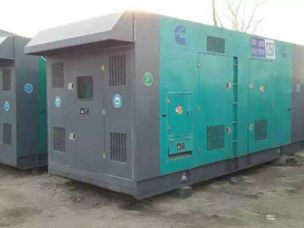 平阴合同中关于工期延误的责任如何界定和处理？